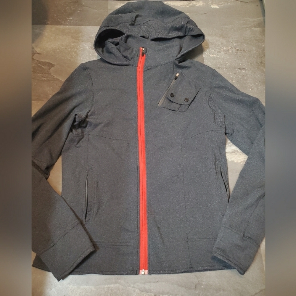 Vintage Lululemon heathered grey jacket. Red touch. Y2K. Men size M.